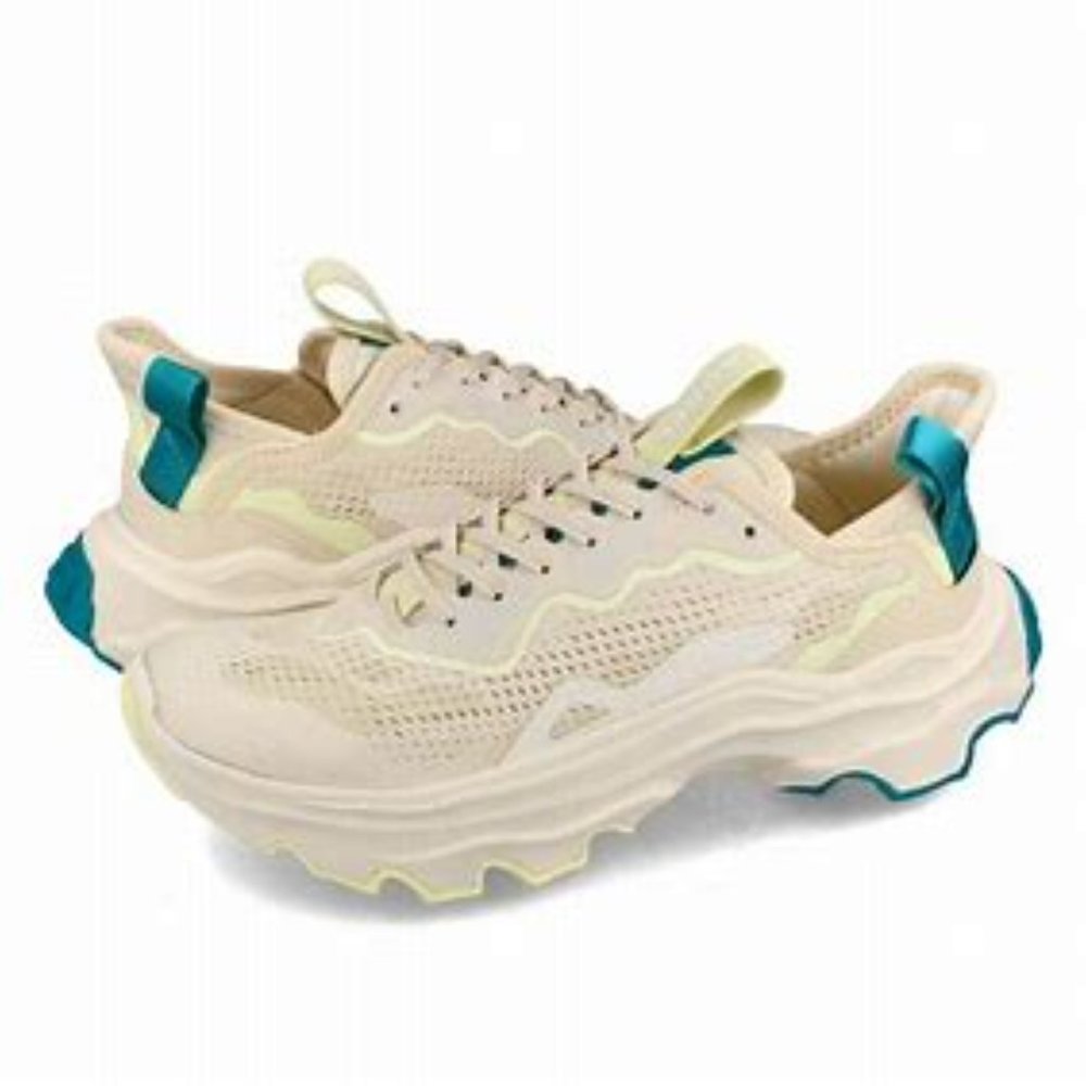 Sorel $125 Women's Kinetic Breakthru Day Lace Bleached Ceramic Sz 11 NIB!